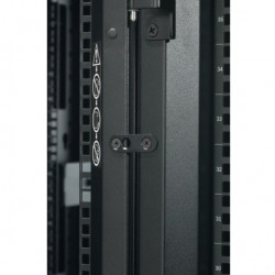 APC NetShelter SX 42U Server Rack Enclos