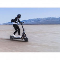 NINEBOT SEGWAY KICKSCOOTER GT1